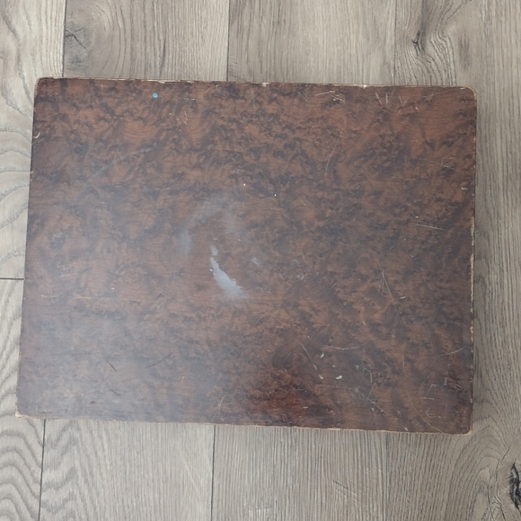 Antique 1938 Wm Rogers Silver Plate Flatware Set in Devonshire Pattern in Box - Picture 7 of 7